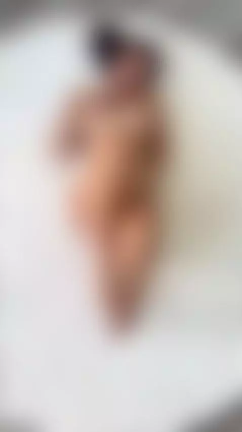 I will send as many guys nude pictures as I can by ritamilf