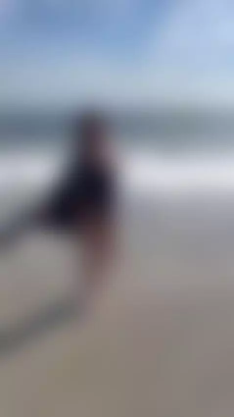 drop "😈" if you want nudes like these everyday! by ritamilf