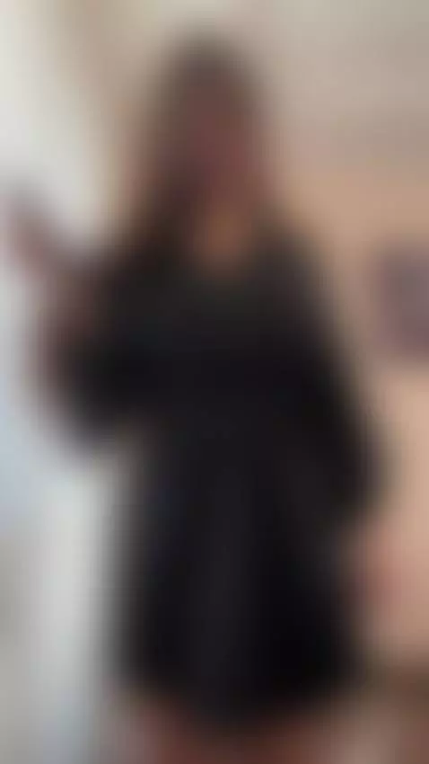 Am I a dope girl or a simple slut? by eveliinaa