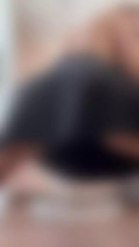 i always wake up so wet -/ by eveliinaa