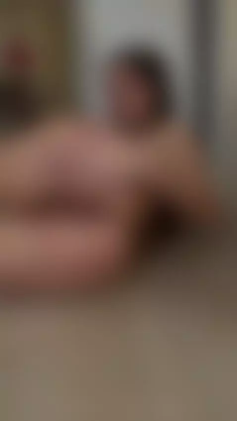 Sweet ass wants to find a master by eveliinaa