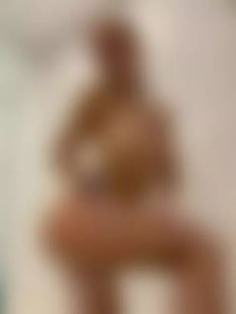 I'm gonna make you eat me all weekend 😈 by ericacute