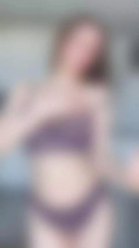 🔥Young slim brunette ready to squirt again 🍑 Unlock OF by kattydesiire