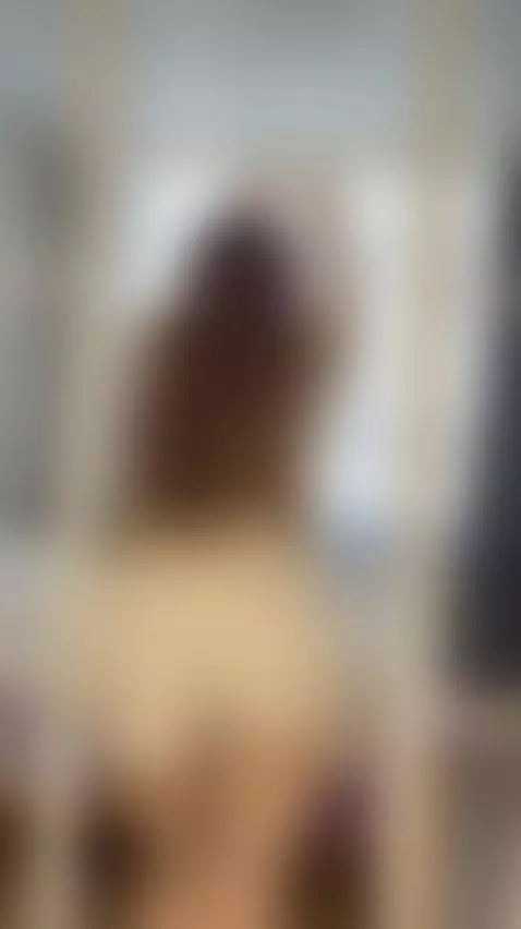 🔥Young brunette arching deep 💦 See OF by kattydesiire