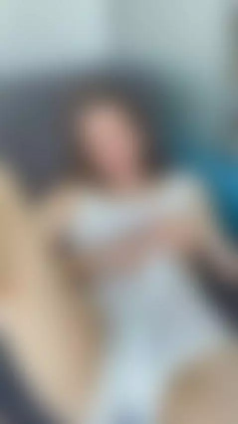 🔞Young brunette with perky tits and tight waist 🍒 See OF by kattydesiire