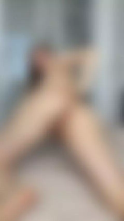 😈This young brunette begging to be filled 🍆 See OF by kattydesiire