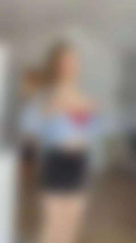 💋This young slim brunette is so wet right now 💦 Exclusive OF by kattydesiire