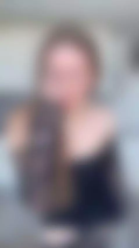😏Young brunette biting her lip seductively 💋 Exclusive OF by kattydesiire