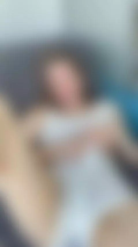 🍒Young perky tits and hard nipples 😈 On OF by kattydesiire