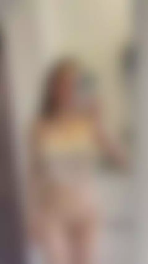 💋This young slim brunette is so horny and teasing 🔥 Join OF by kattydesiire