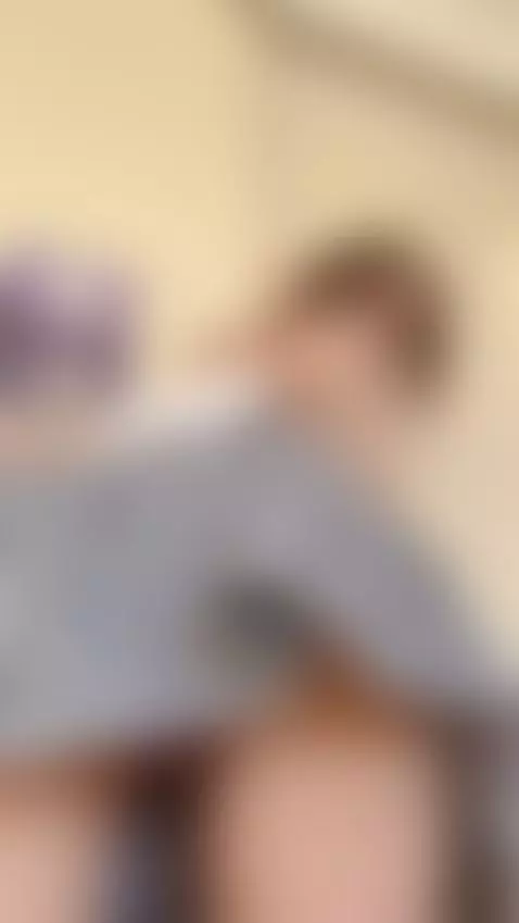 Quick easy access to my pussy by nekokitsunegirl