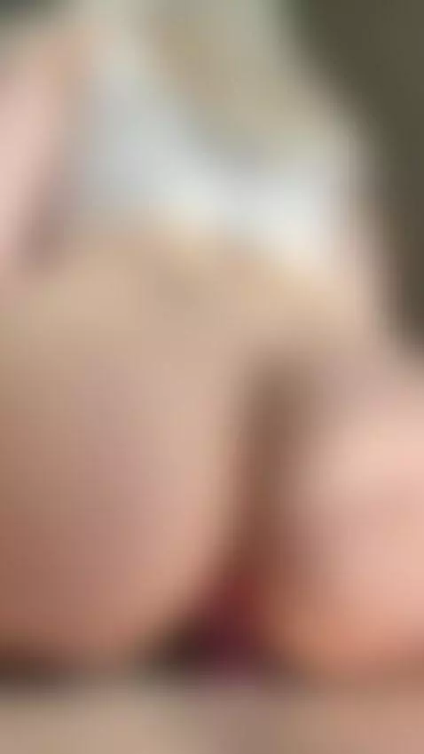 The great debate: asshole or asshole? by velvetjoy