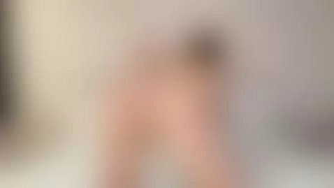 If my content makes you smile, please support my OnlyFans 💞 by anniemorricone