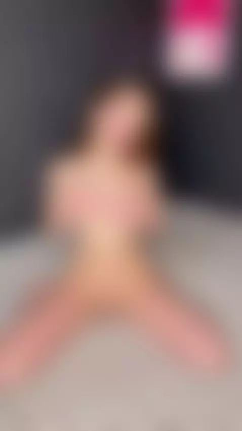 The way I move is all for you 💋💫 by anniemorricone