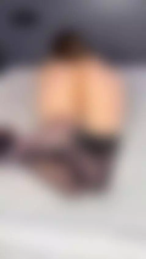 So close… but never enough 🔥🤭 by anniemorricone