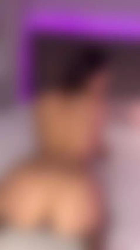 I heard you needed a hot, brunette, busty babe to jerk off by mabelduvale