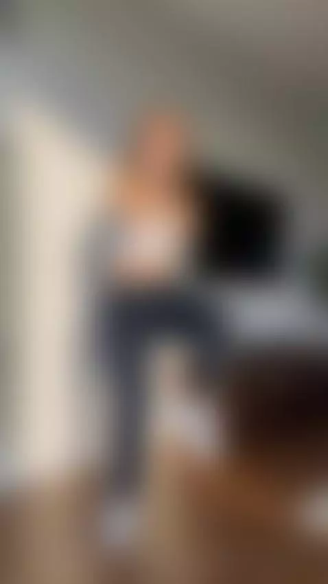 You'll be able to handle my swaying hips🤭 by itsaliparker