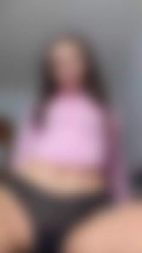 My style is uncompromising.
Just like OnlyFans. by eliafire