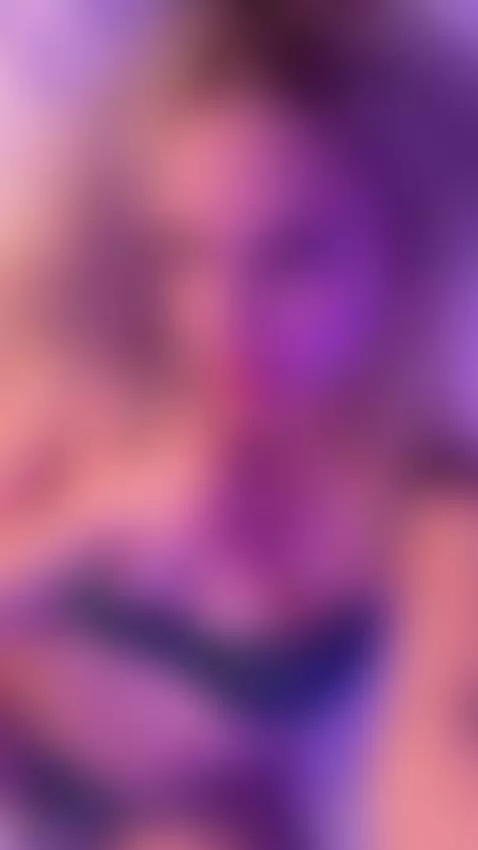 Just a little preview here 👀

My OnlyFans is where things ge... by eliafire