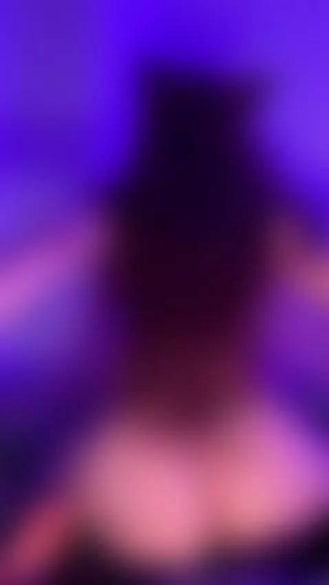 Every curve on my body is absolutely perfect by lixislul