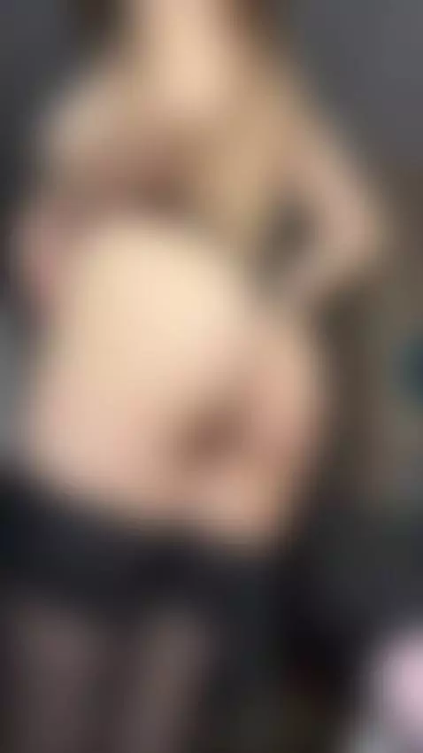 🍑 I turned around slowly and gave the camera my favorite vie... by cutebambyeyes