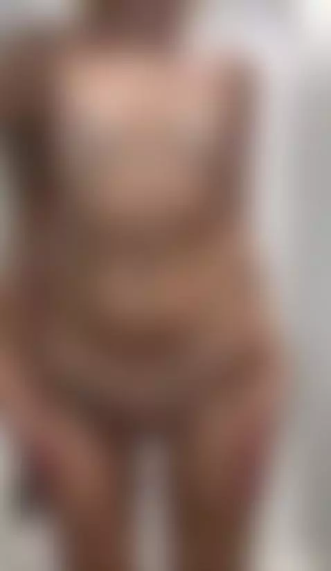 The air warms where I pause 💋💫 by alinahart