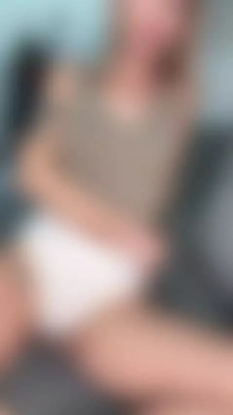 Hey! It's ALINA HART 💋 Check out my new content! by alinahart