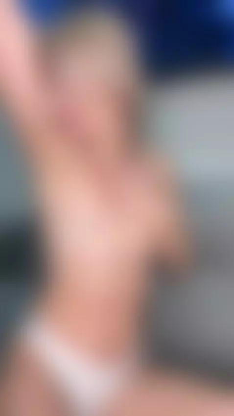 I sway as if time loosened 💋🩶 by alinahart