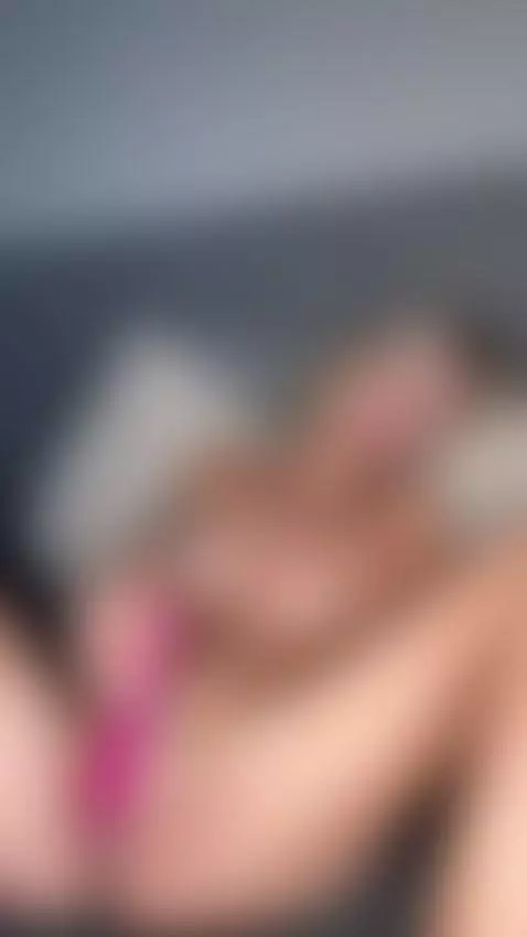 I breathe and the room leans in 😈💋 by alinahart