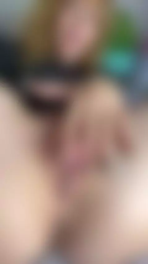 Keep thinking about me while I show off my pussy a little lo... by gingerchloe