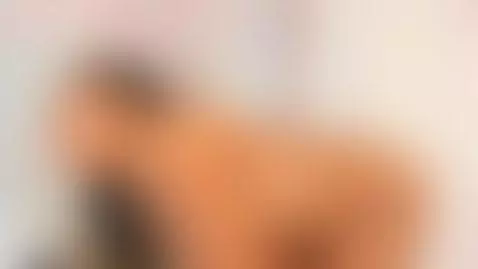 Fuck the wall! 🍆 by tanyaoconnor