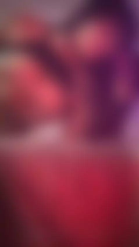 Come, I'll tell you a secret 🤫💗 by naeniademon