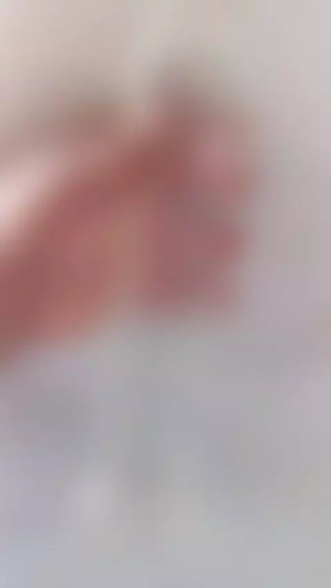 Meus gostosos! Coloco essa rola de silicone na Buceta, na Bo... by crentesafada