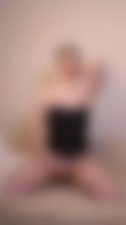 I'm more than just a pretty face, daddy by sweatyplumm