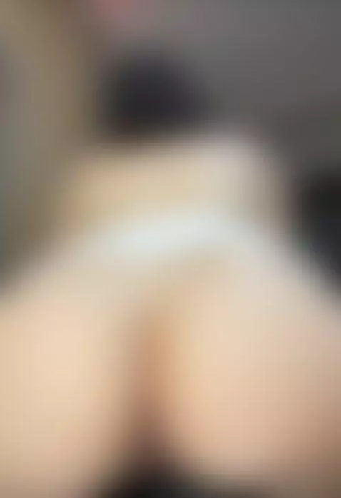 Wet chubby slut: big ass spread, asshole winking 😻 OnlyFans by lilywave