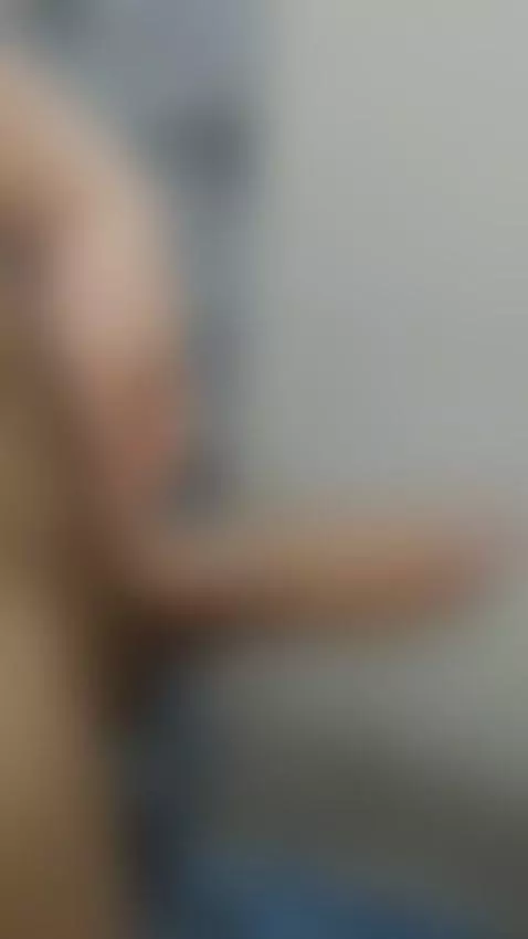 Esperando Una buena mamada 🥵 by northnut