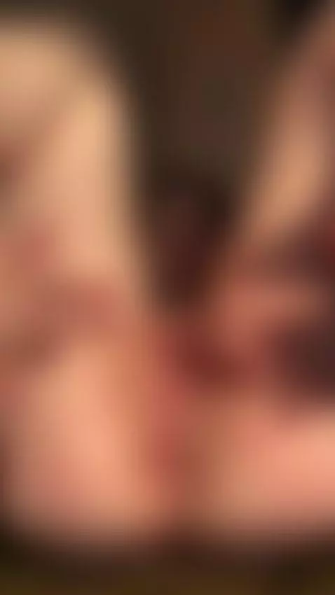 Hold me close and do me rough right now by soficrush