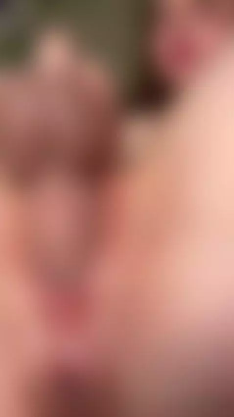 I'm alone at home, my pussy is all yours by soficrush