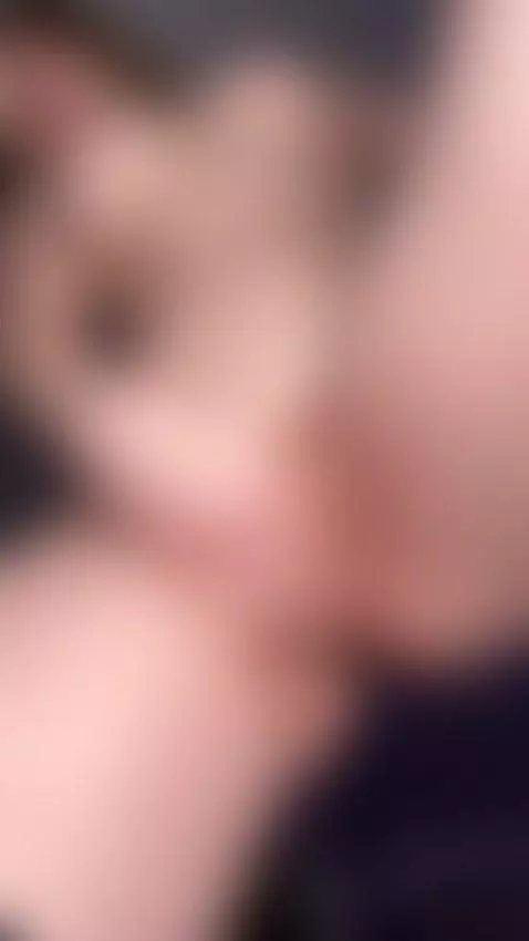 This slim brunette kept showing off her pussy until watching... by soficrush