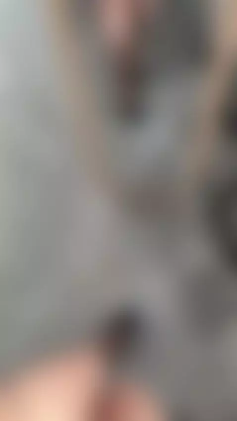 Blonde beauty here to make your day by itsmillie