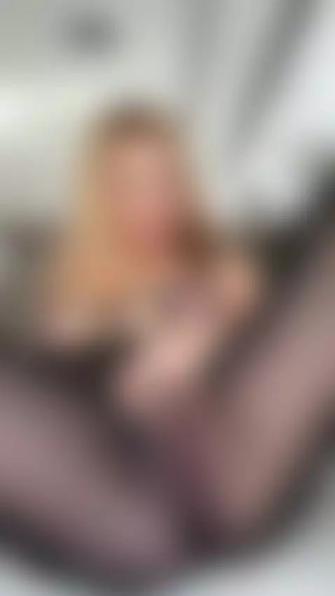 Make me moan hard, daddy by itsmillie