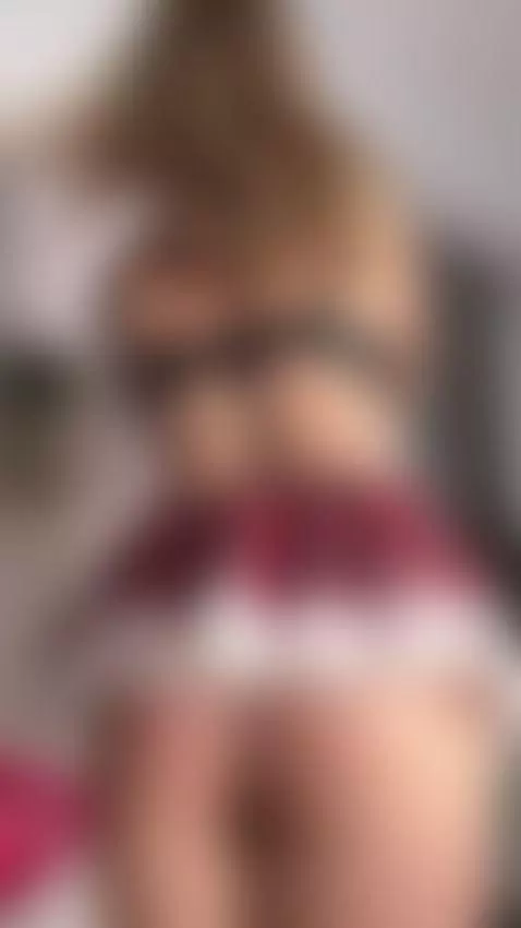 Feeling extremely hot tonight by itsmillie