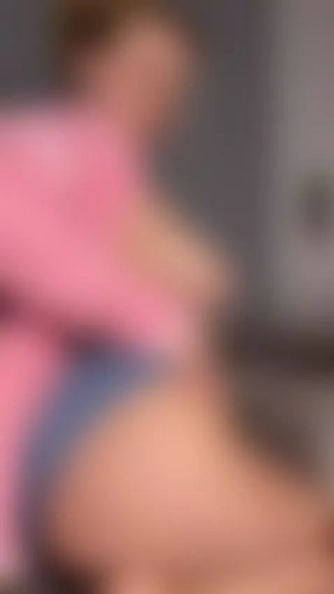 It's always juicy down here by itsmillie