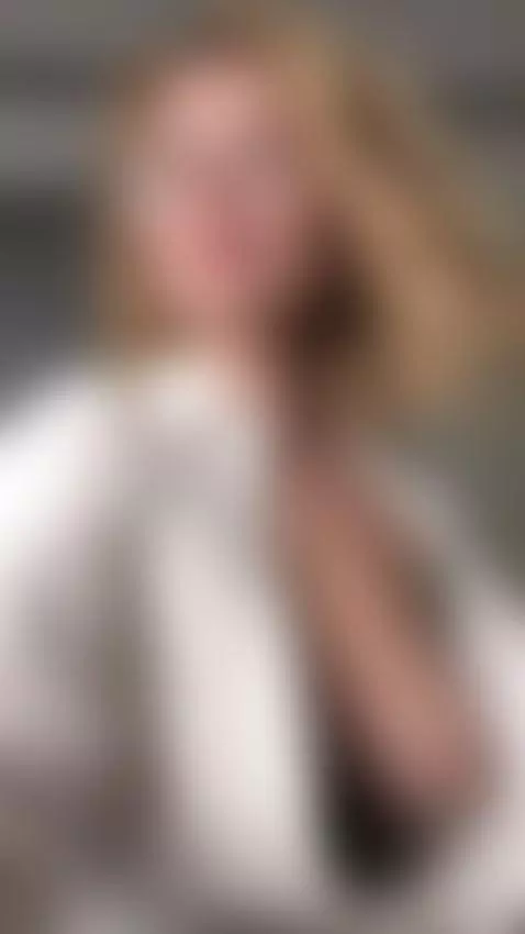 caress every inch of me by itsmillie