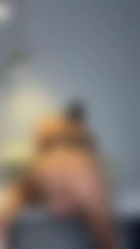 A beautiful body, what else do you need to be yours by skyamina