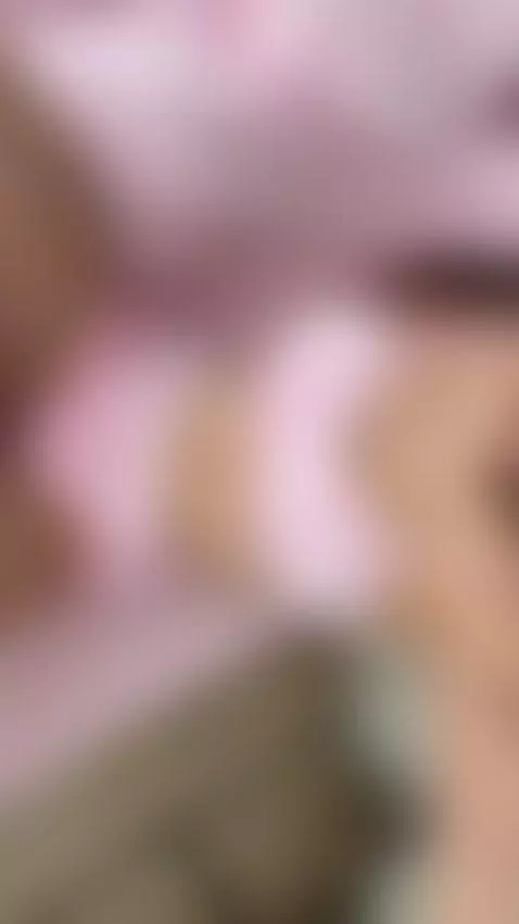 Feeling extremely hot tonight by skyamina