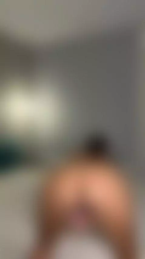 Guess what I’m thinking about by skyamina