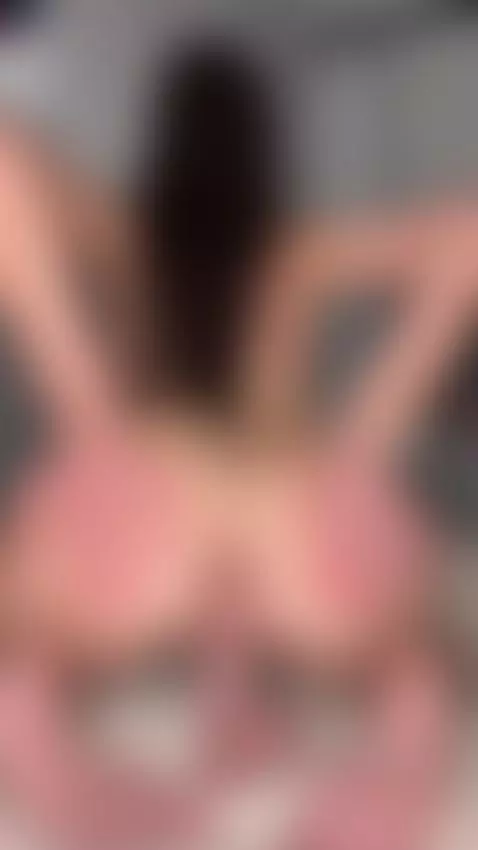 Slutty chick ready to bounce on your cock for hours by skyamina