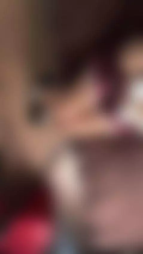 Wanna feel my first creampie today by lizzysx