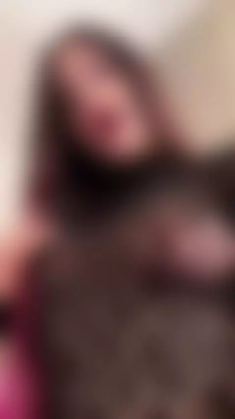 I know many ways to please you by lizzysx